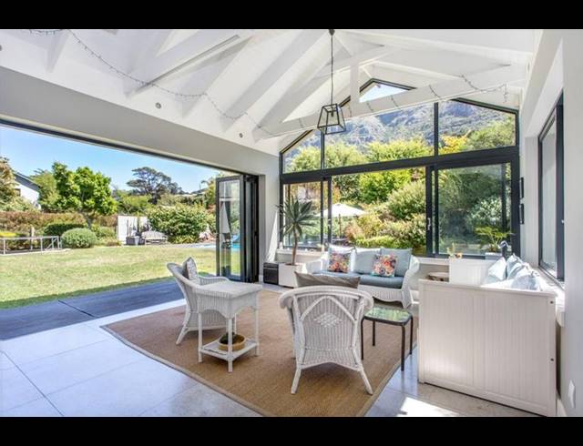 4 BEDROOM PROPERTY TO RENT IN TARRAGONA